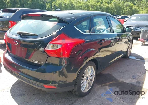 2013 Ford Focus Titanium из США, поврежденный, VIN 1FADP3N2XDL352554